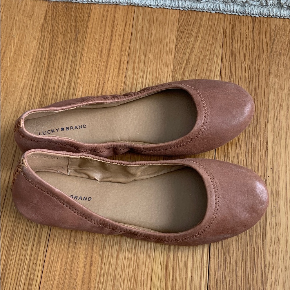Women’s lucky brand Tan ballet flats size 9